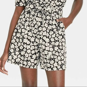 Who What Wear Floral Print High Rise Shorts Sz 10